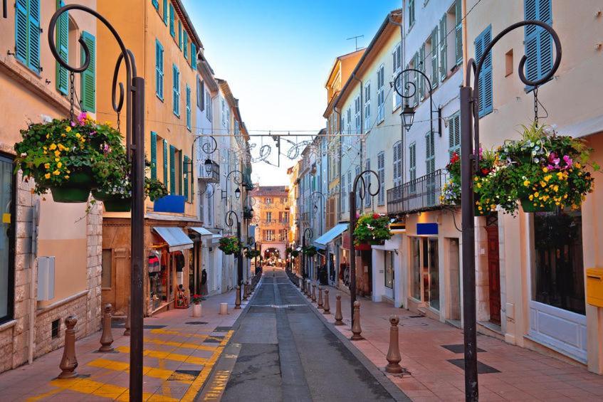 Gorgeous Brand New 2 Bedrooms Antibes Eksteriør billede