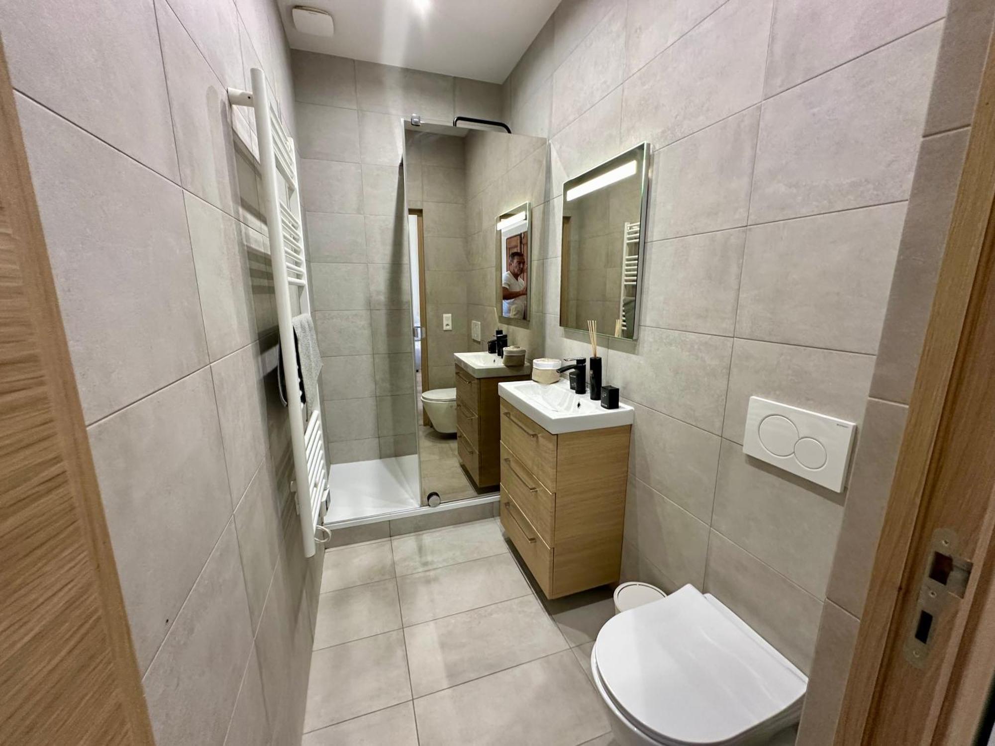 Gorgeous Brand New 2 Bedrooms Antibes Eksteriør billede